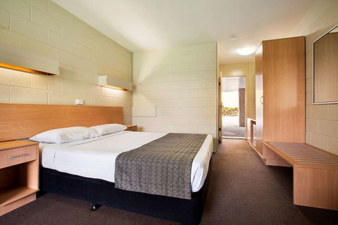 Dalrymple Motel - Accommodation NT 4