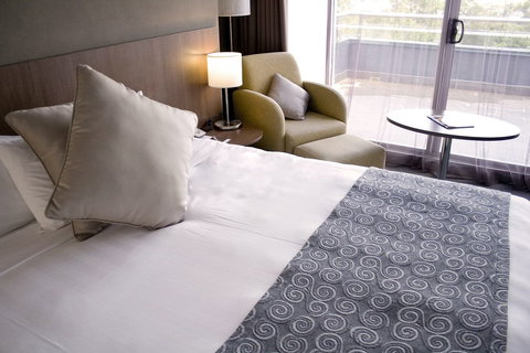 Hotel Urban St Leonards - Accommodation NT 6