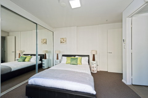 Astra Apartments North Sydney - Accommodation NT 4