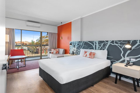 The Plaza Hotel Kalgoorlie - Accommodation NT 5