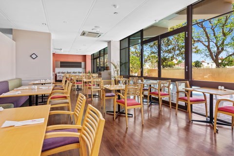 The Plaza Hotel Kalgoorlie - Accommodation NT 11