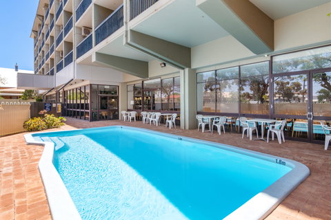 The Plaza Hotel Kalgoorlie - Accommodation NT 16