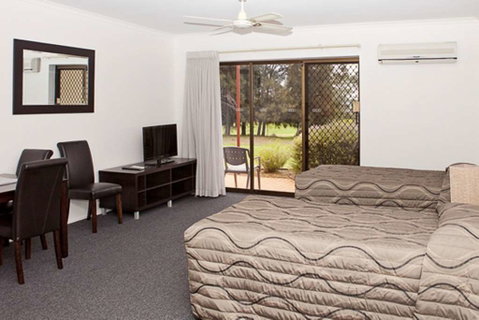 Comfort Inn & Suites Riverland - Accommodation NT 3