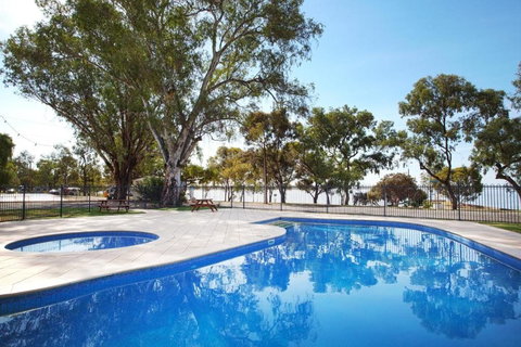 Discovery Parks Lake Bonney - Accommodation NT 7