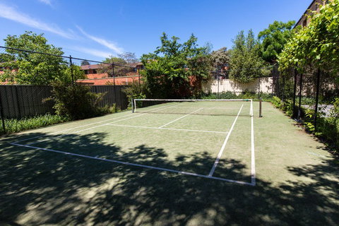 Kingston Terrace Serviced Apartments - Accommodation NT 4