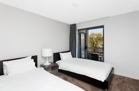 Astra Apartments The Griffin - Accommodation NT 12