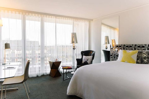 QT Canberra - Accommodation NT 3
