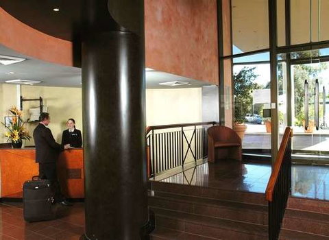 BreakFree Capital Tower - Accommodation NT 4