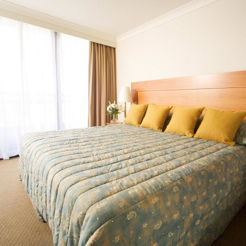 BreakFree Capital Tower - Accommodation NT 6
