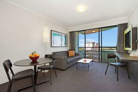 Mantra Parramatta - Accommodation NT 9