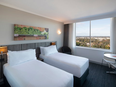 Mercure Sydney Bankstown - Accommodation NT 4