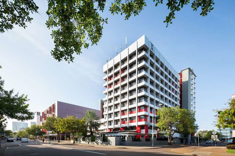 H On Smith Hotel - Accommodation NT 1