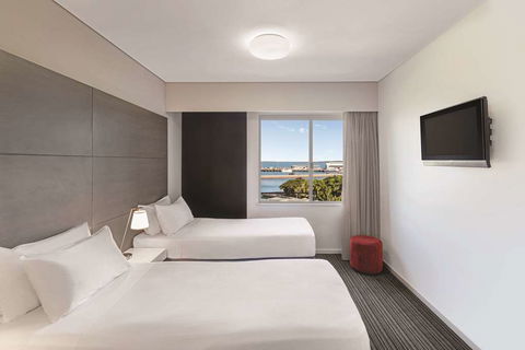 Adina Apartment Hotel Darwin Waterfront - NT Tourism 6