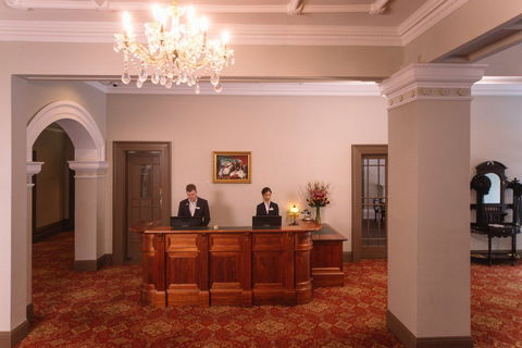Hadley's Orient Hotel - Accommodation NT 1