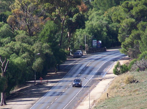 Burra Motor Inn - NT Tourism 0