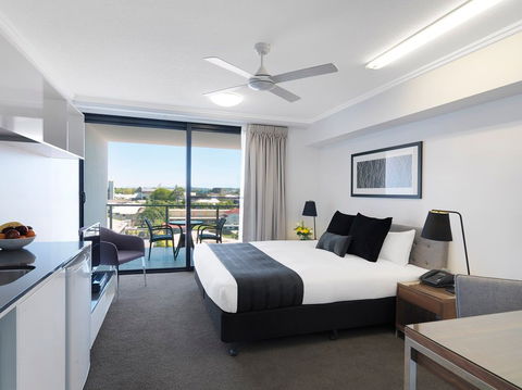 Oaks Carlyle - Accommodation NT 2