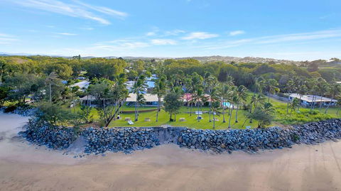 Comfort Resort Blue Pacific - NT Tourism 1