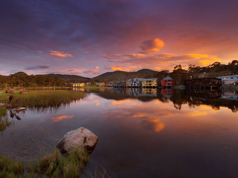 Novotel Lake Crackenback Resort & Spa - Accommodation NT 2