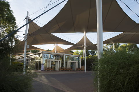 Sails In The Desert Hotel - Accommodation NT 1