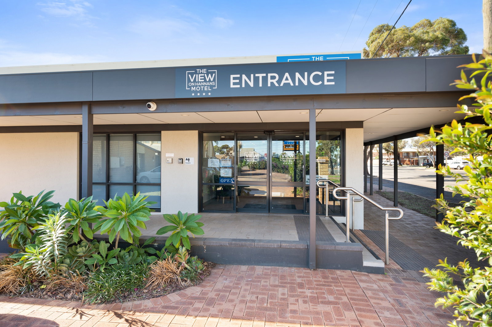  Accommodation NT