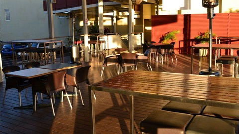 Isa Hotel - Accommodation NT 1