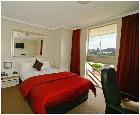 Isa Hotel - Accommodation NT 2