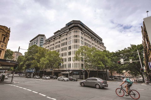 Vibe Hotel Sydney - NT Tourism 0