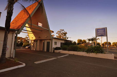 Hospitality Kalgoorlie, SureStay By BW - Accommodation NT 0