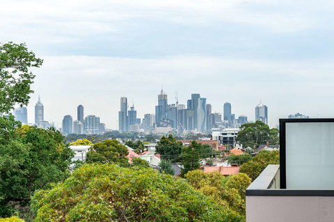 Artel Apartment Hotel Melbourne - Accommodation NT 1