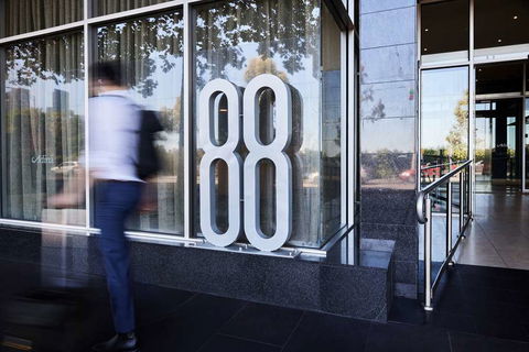 Adina Apartment Hotel On Flinders Street - Accommodation NT 0