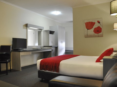 Ibis Styles Adelaide Manor - Accommodation NT 2