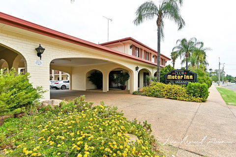 Narrandera Club Motor Inn - NT Tourism 0