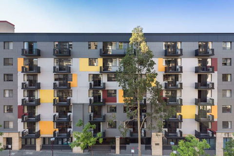 Mont Clare Boutique Apartments - Accommodation NT 0