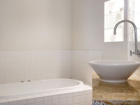 Lindenwarrah Hotel - Accommodation NT 11