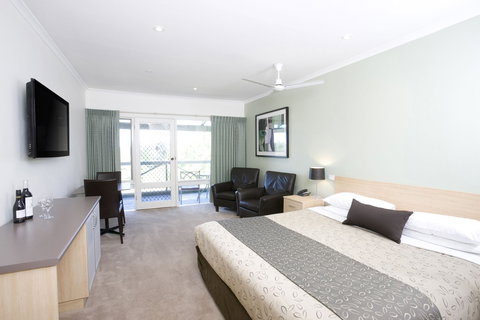 Golden Heritage Motor Inn & Cottages - Accommodation NT 3