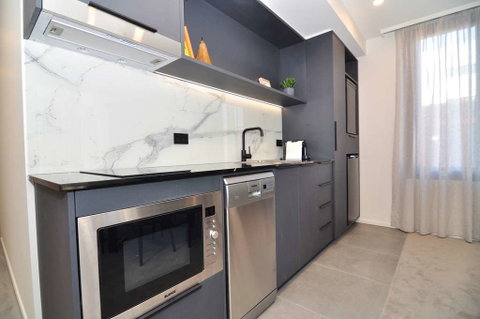 Deco Hotel - Accommodation NT 5