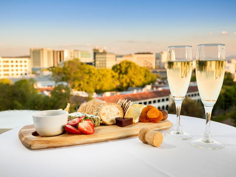 Novotel Canberra - Accommodation NT 2