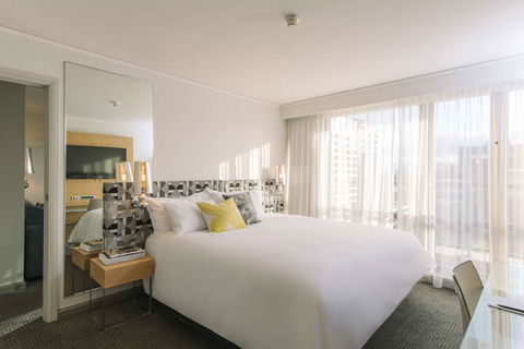 QT Canberra - Accommodation NT 16
