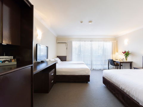 Ibis Styles Canberra Tall Trees - Accommodation NT 2