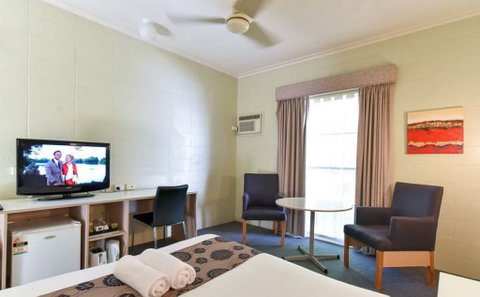 The Big Windmill Motor Lodge - Accommodation NT 1