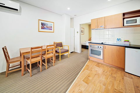 All Suites Perth - NT Tourism 15