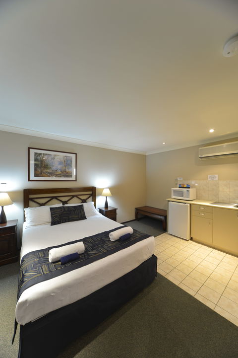 Wattle Grove Motel - Accommodation NT 2