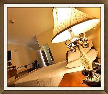 Emerald Maraboon Motor Inn - Accommodation NT 13