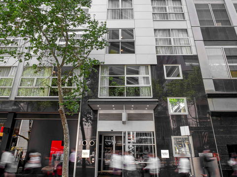 Mantra 100 Exhibition - Accommodation NT 1
