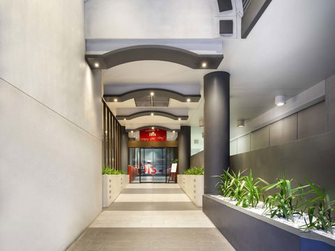 Ibis Hotel - Accommodation NT 1