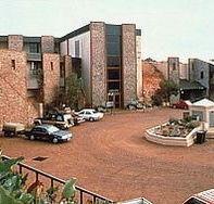 Desert Cave Hotel - Accommodation NT