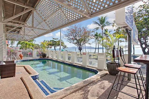 Beach House Motel - Accommodation NT 2
