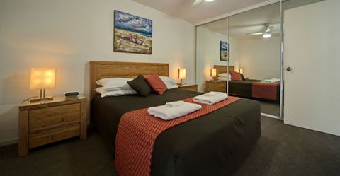 Albacore Apartments - NT Tourism 0