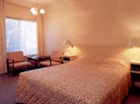Clayton Monash Motor Inn - NT Tourism 0