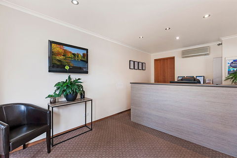 AAt 28 Goldsmith Motel - Accommodation NT 1